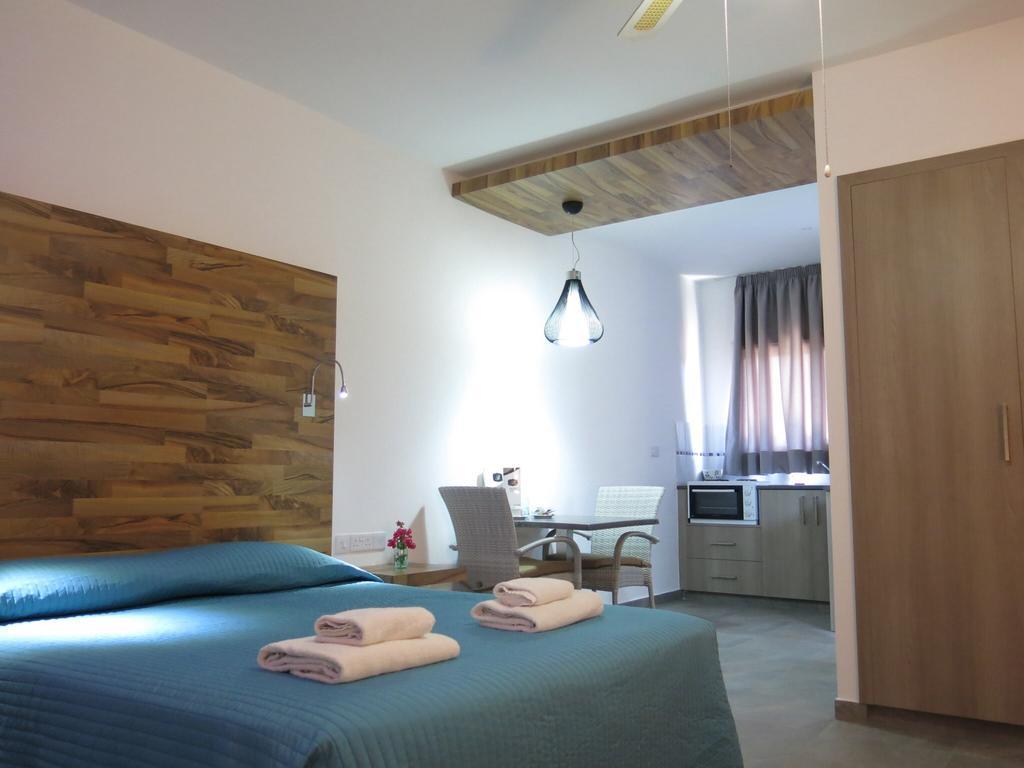 Bougainvillea Apartments Polis Kamer foto